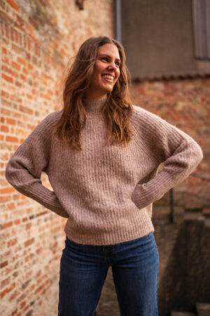 pullover-zand-turtle-trui-zand-lange-manchet-pof-mouwen-muts-fashion-groningen