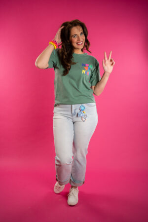 groen-t-shirt-print-kleuren-now-or-never-korte-mouw-shirt-kleuren-muts-fashion-groningen