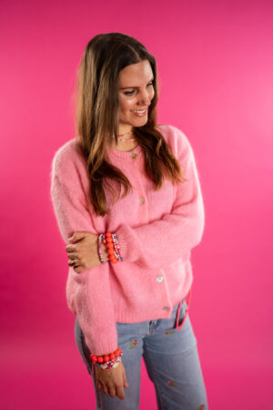 wijd-rose-vestje-kort-model-knoopjes-zacht-breisel-muts-fashion-groningen