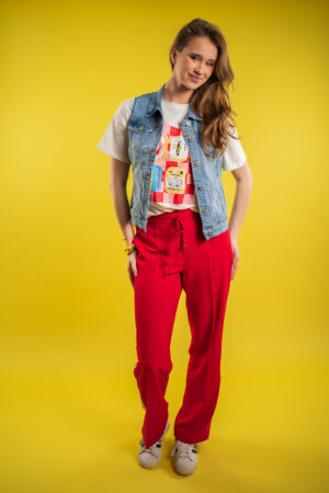 mouwloos-denim-jack-gilet-spijker-rafels-zac-and-zoe-jeans-gilet-muts-fashion-groningen